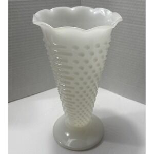 Vintage Anchor Hocking Fire King Milk Glass Hobnail Vase 9 3/4"‎ Tall